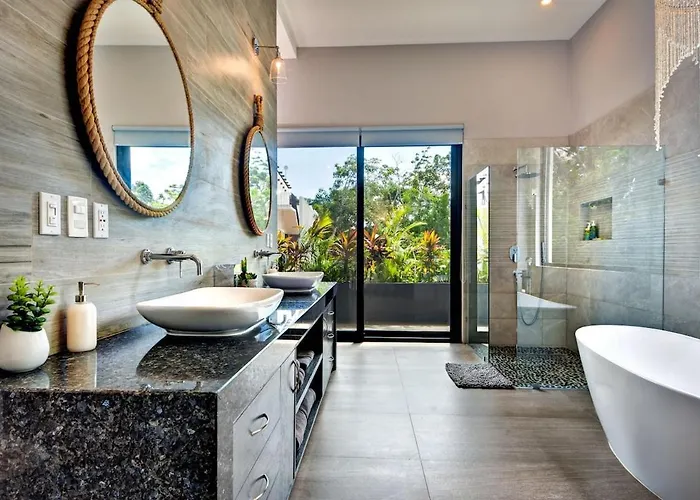 Casa Lulu Luxury 4 Bedroom Mins To The With Private Pool Villa